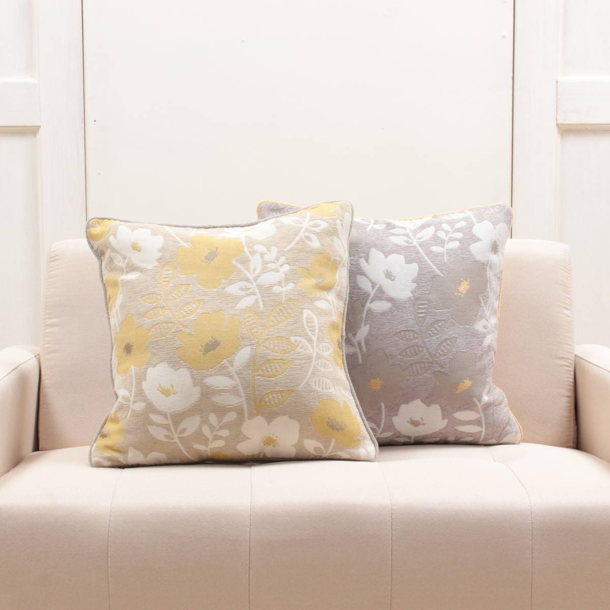 シェニール織 グリ・エ・ジョーヌのクッションカバー アミブルージュ,amibrugge,インテリアレース,ファブリック,クッションカバー,ポーチ,バッグ