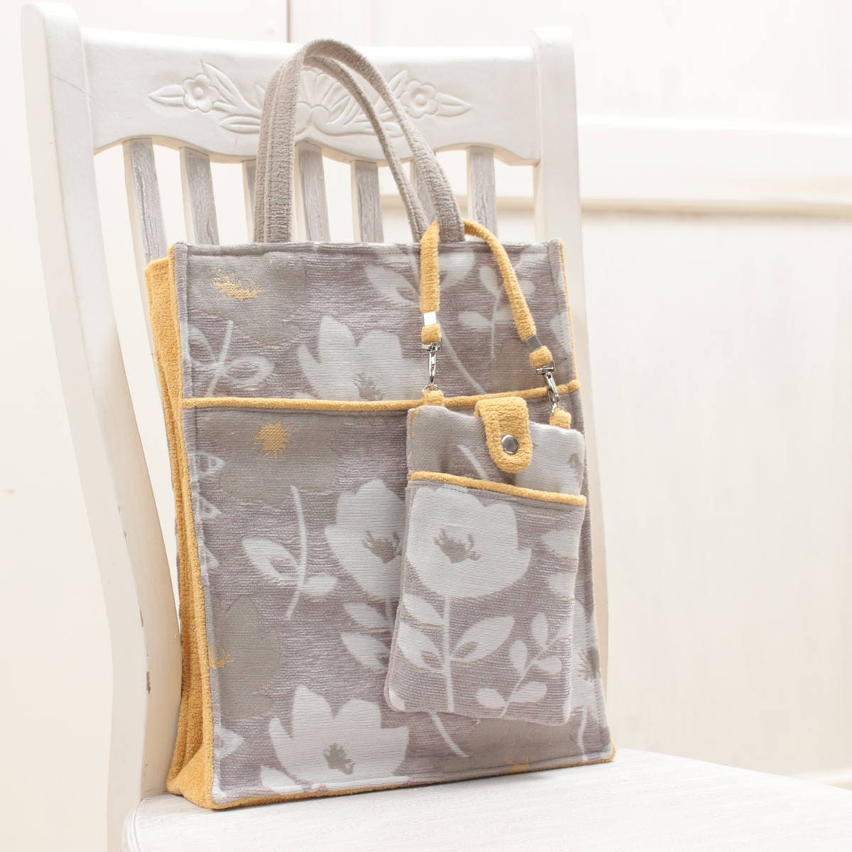 アミブルージュ,amibrugge,インテリアレース,ファブリック,シェニール織,ポーチ,バッグ