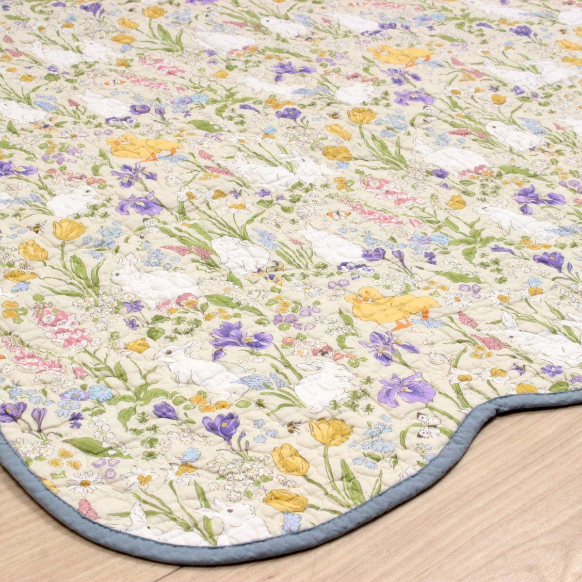 うさぎ柄キルト表面の外フチ アミブルージュ,Lapin Quiltine,ラパンキルティーヌ,キルト,マルチカバー,ベッド,スプレッド,ラグ,195×245