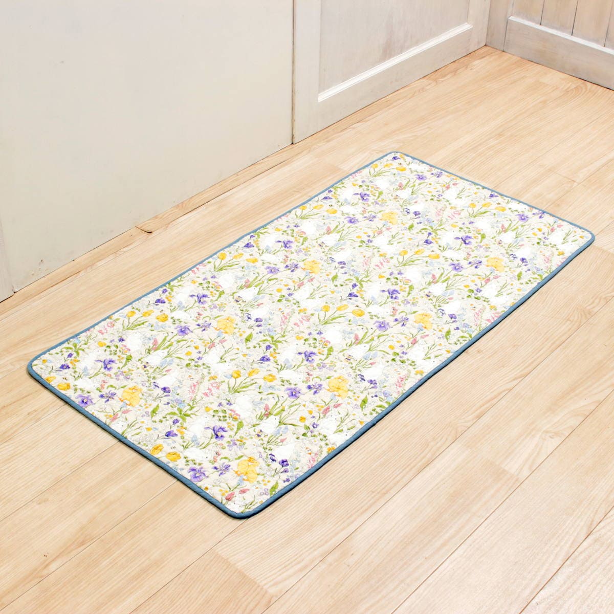 アミブルージュ,Lapin Quiltine,ラパンキルティーヌ,キルト,マット,足元