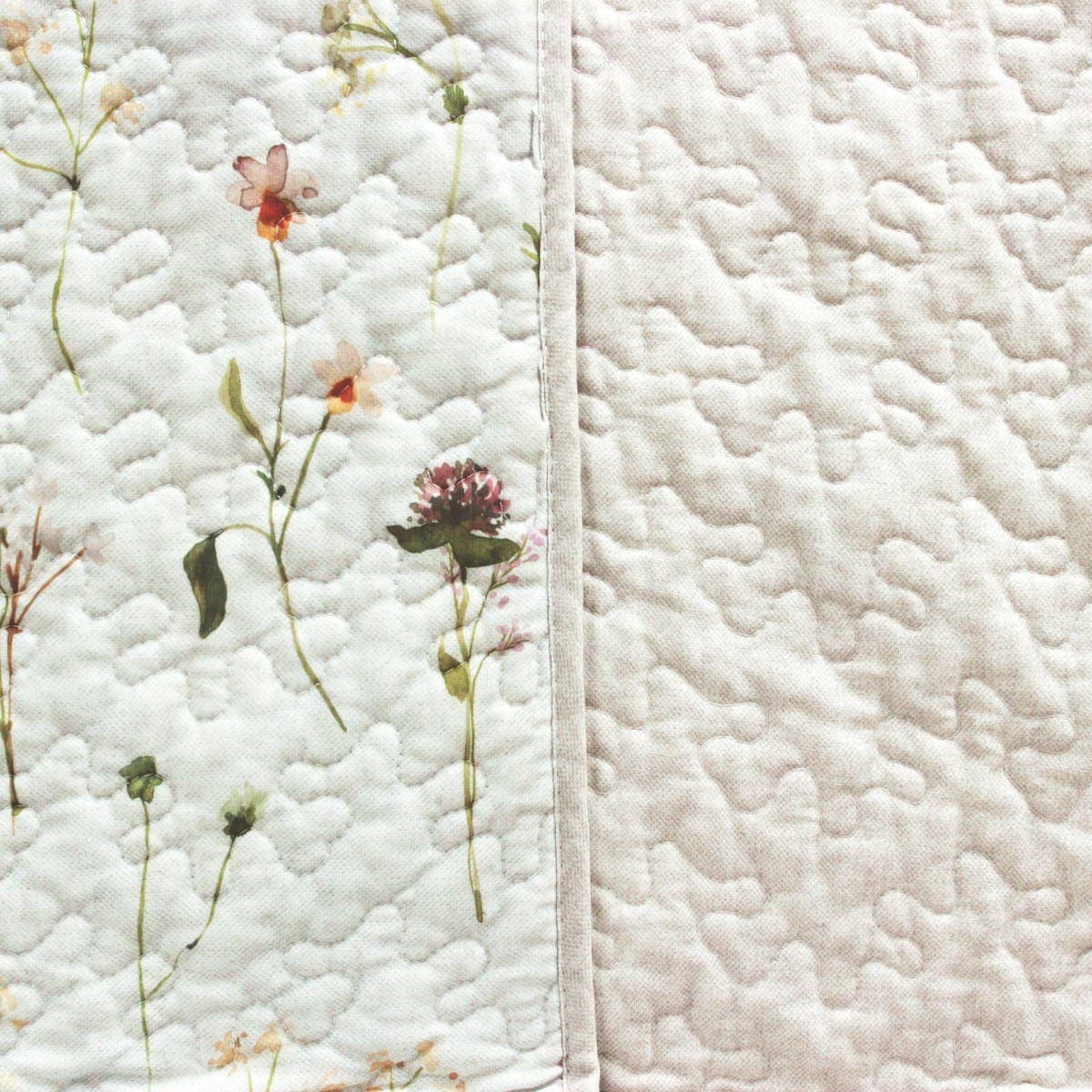 ami-brugge,接触冷感,キルティング,植物柄,マルチカバー