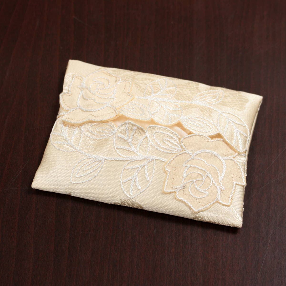 ミニティッシュケース バラ柄コード刺繍 約12×9cm [Rosa Fil