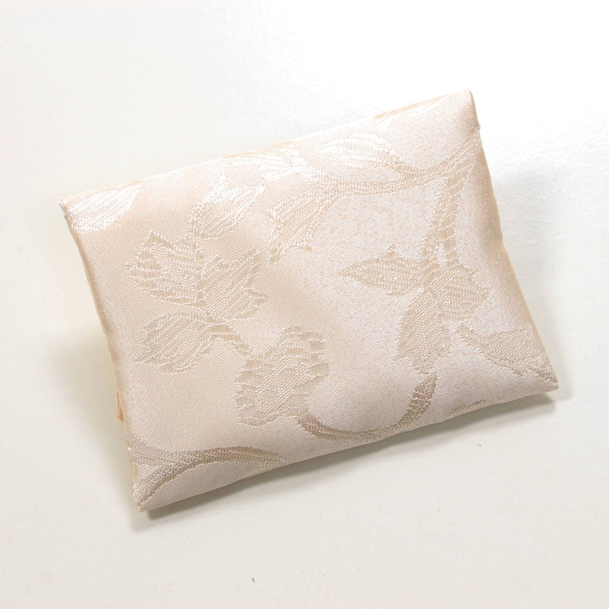 ミニティッシュケース バラ柄コード刺繍 約12×9cm [Rosa Fil