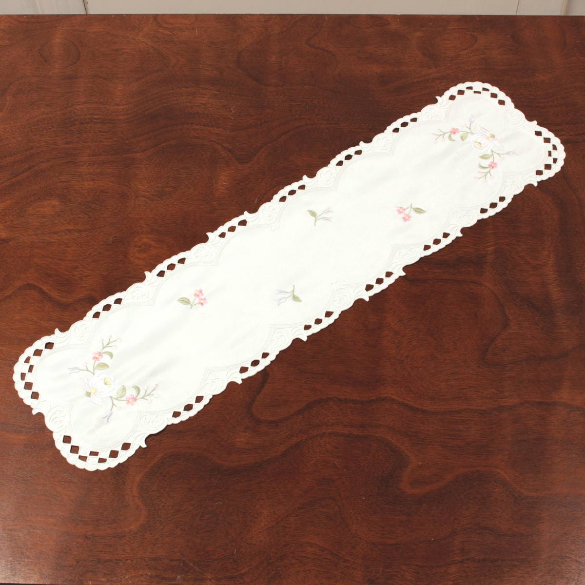 アミブルージュ,amibrugge,通販,レース,刺繍,インテリア,テーブルセンター