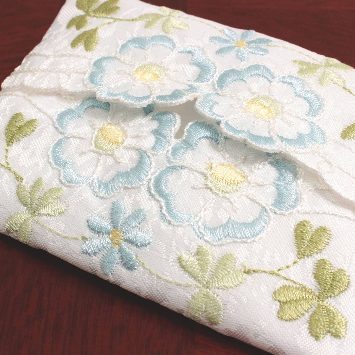 アミブルージュ,amibrugge,インテリアレース,ファブリック,ポーチ,バッグ