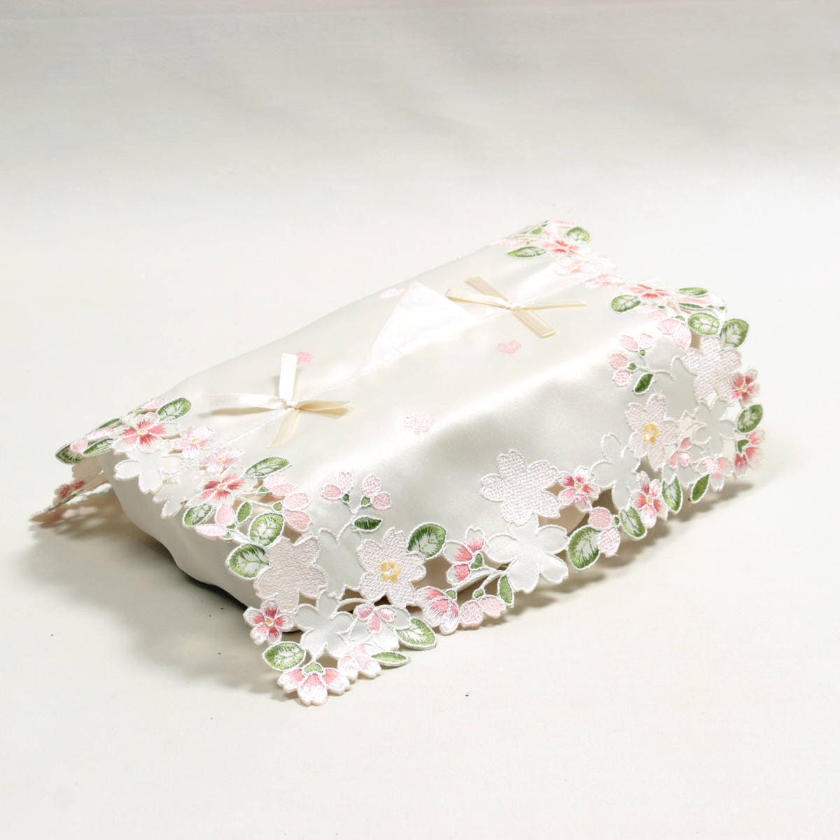アミブルージュ,コード刺繍,ティッシュカバー,ゴム式,さくら,桜,sakura,桜綺