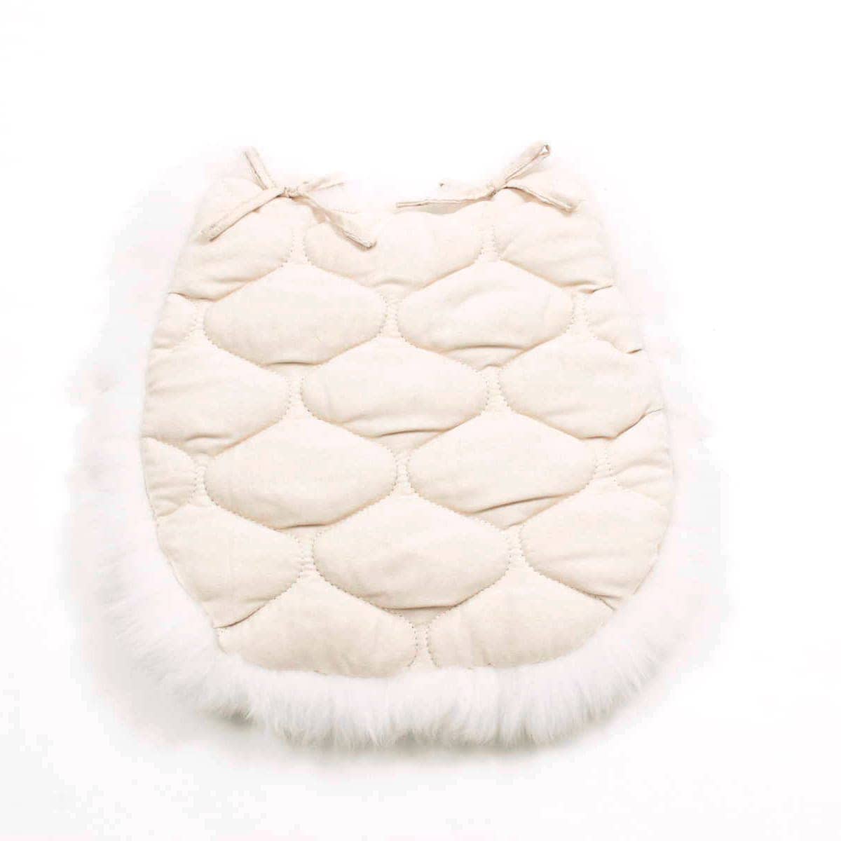 ムートン 紐付シートクッション 猫型 長毛 約38×40cm｜インテリア