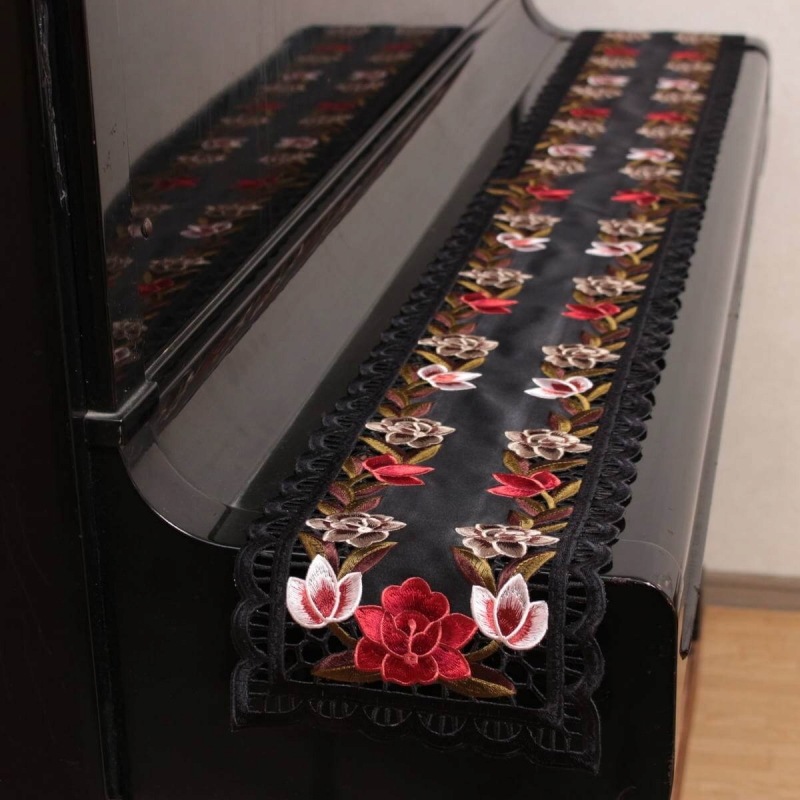 A855★逸品‼️豪華刺繍‼️正絹テーブルランナー2m2cm A855☆逸品‼️豪華刺繍‼️正絹テーブルランナー2m2cm