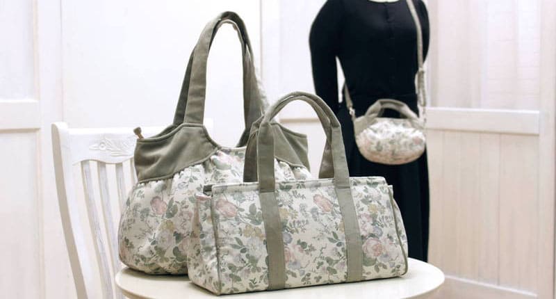 フラワープリント生地