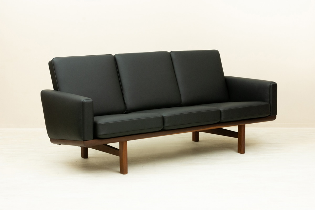GE235 Teak 3 Seater Sofa