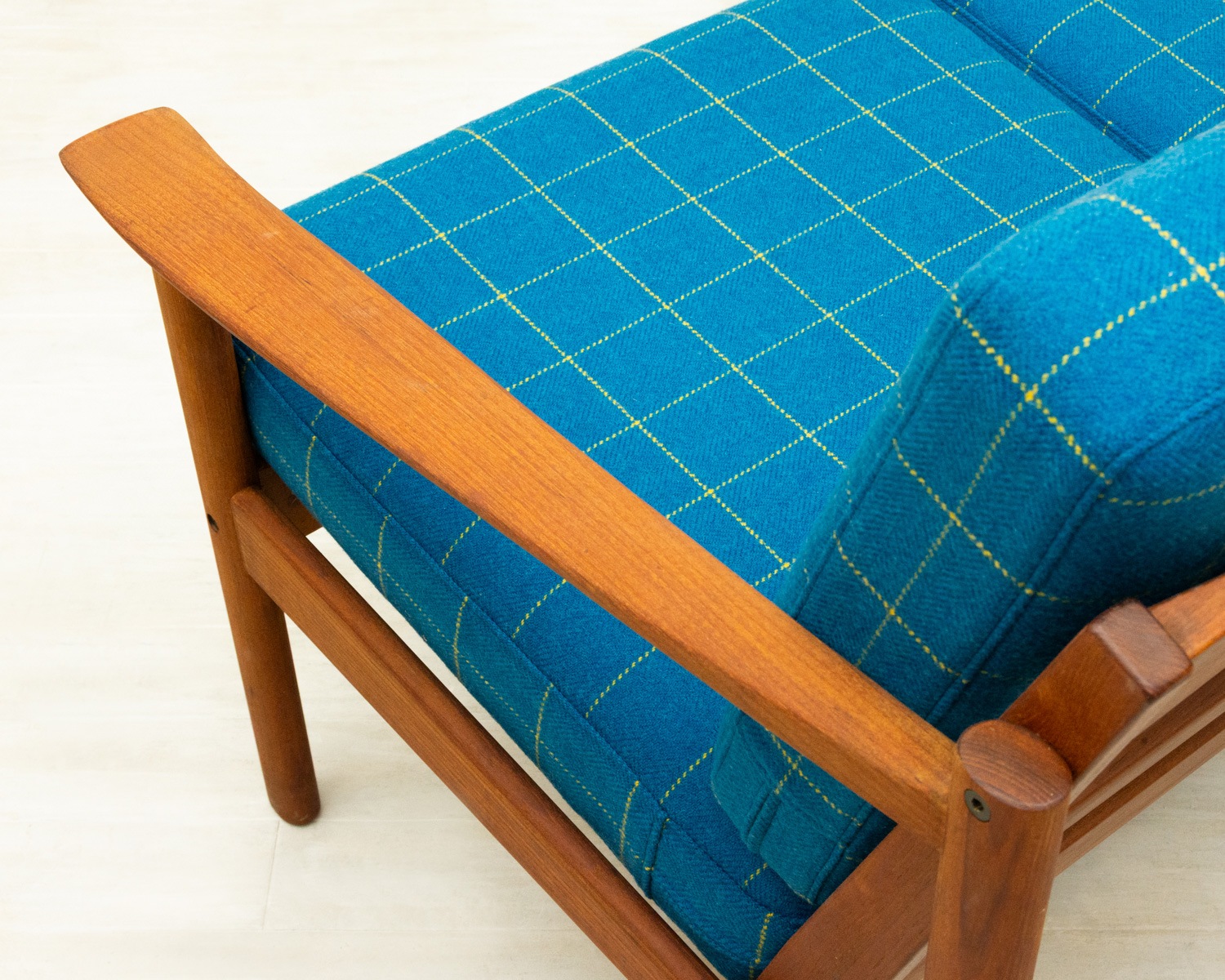 �ݡ��롦�����륿�� 3�����������ե�