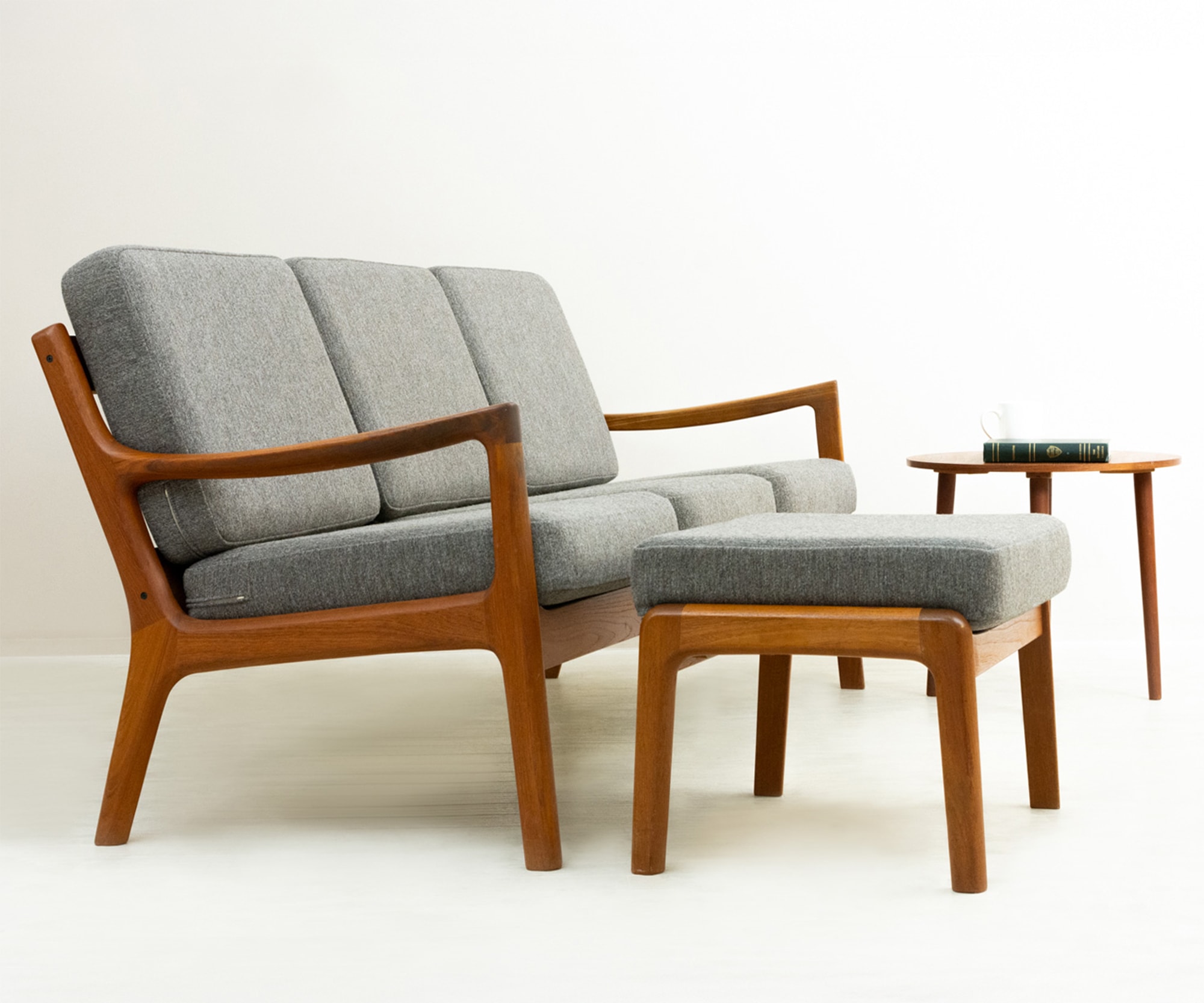 Ole Wanscher #169 3 Seater Sofa + Ottoman
