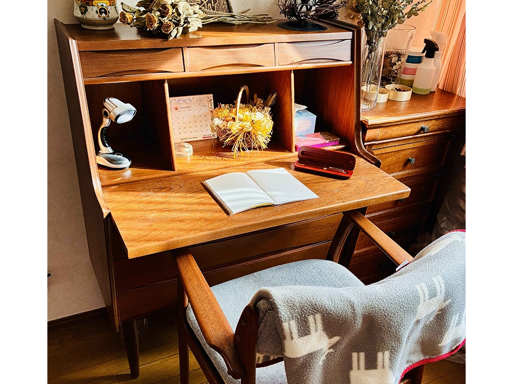 Bureau by arne vodder