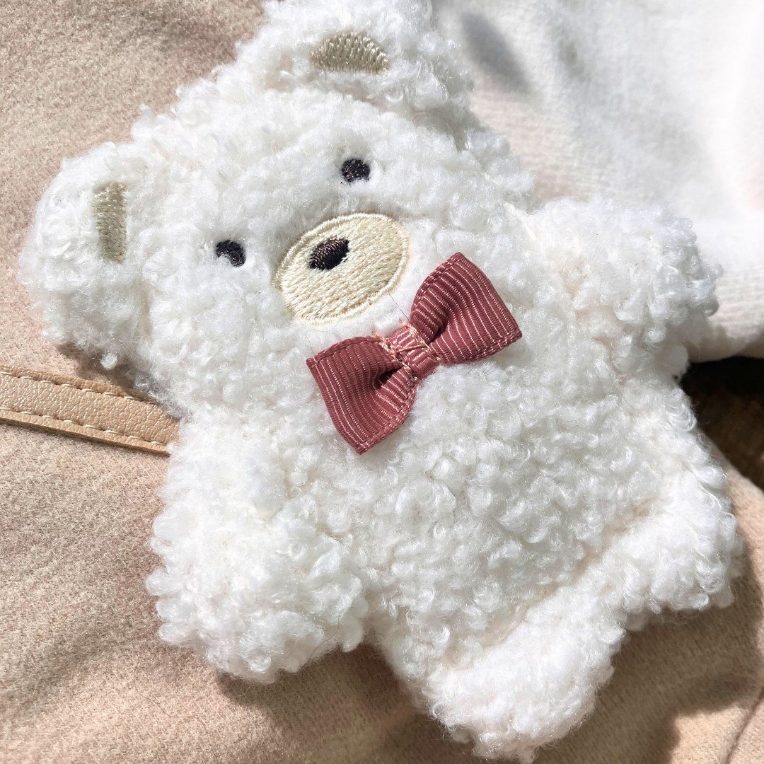 くまポシェット スウェット 着用