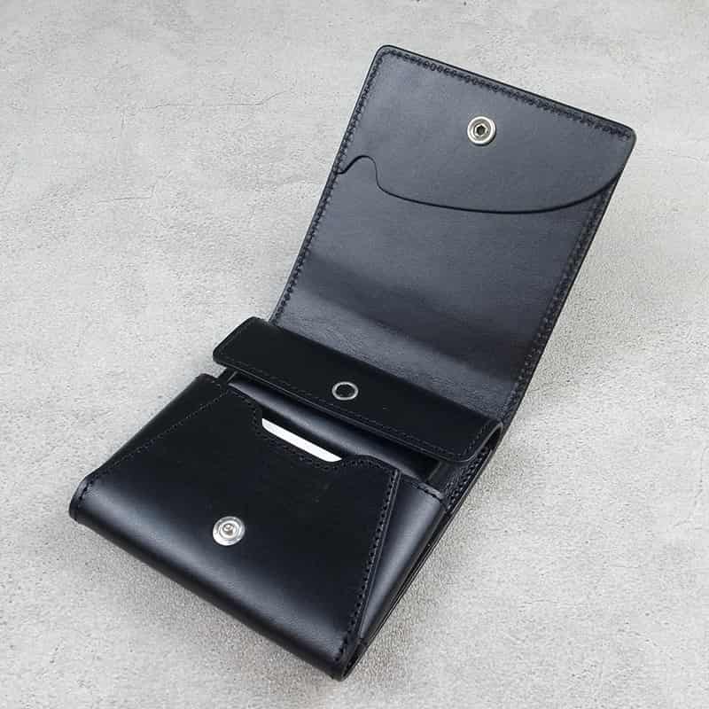 イタリアンレザーを使用した薄い財布。厚さ15mmでも使いやすと収納力を確保。Slim-005sp / Marenma