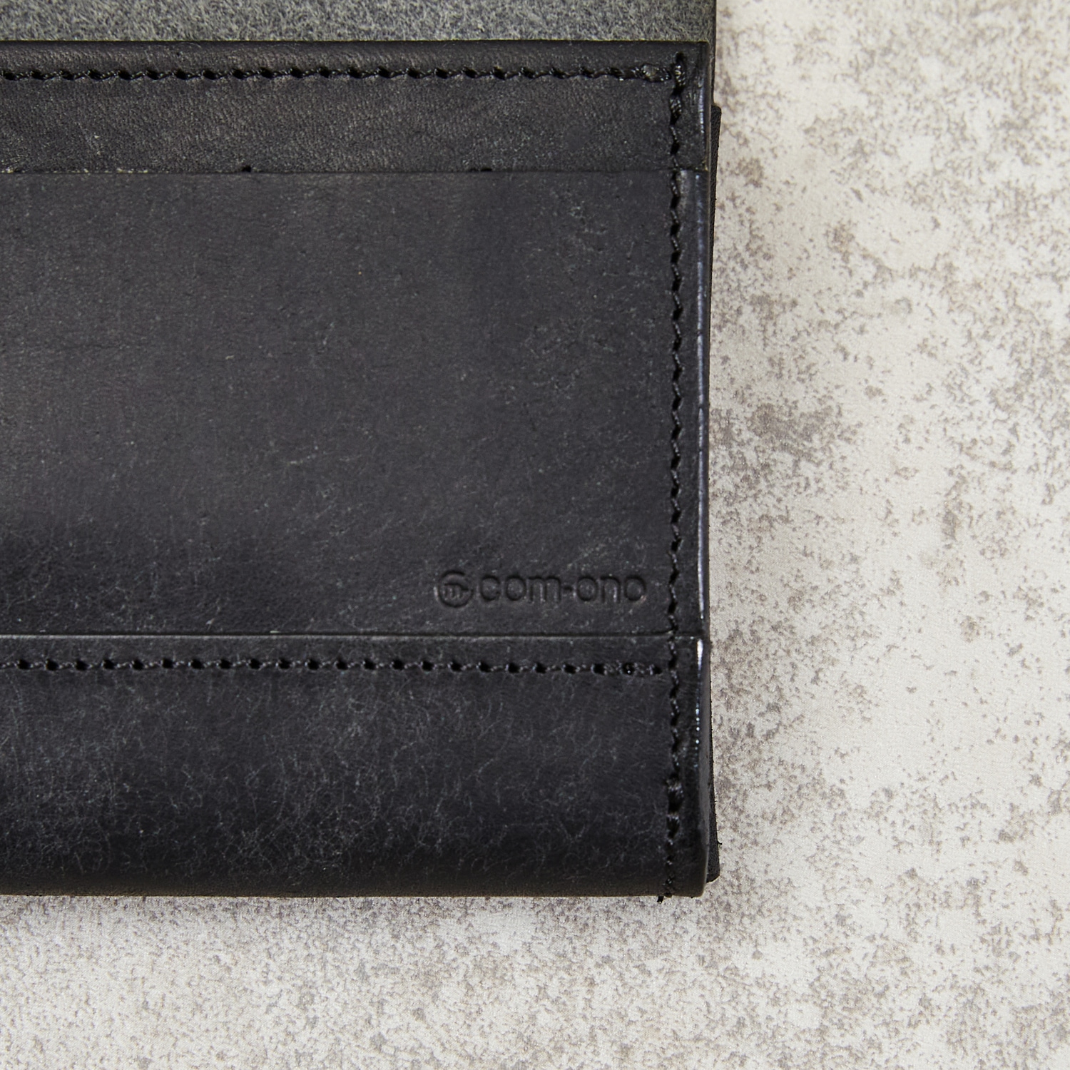 ロゴの商品ディテール