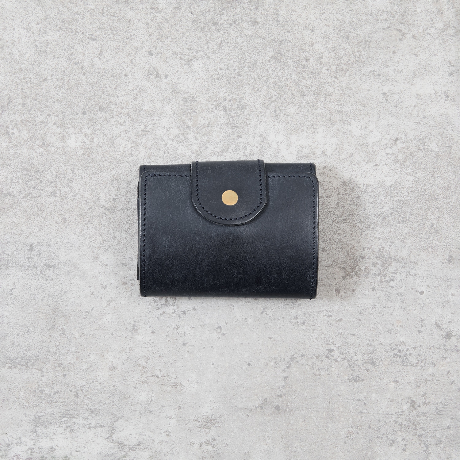 TINY-002pb NAVY 1ヶ月使用後