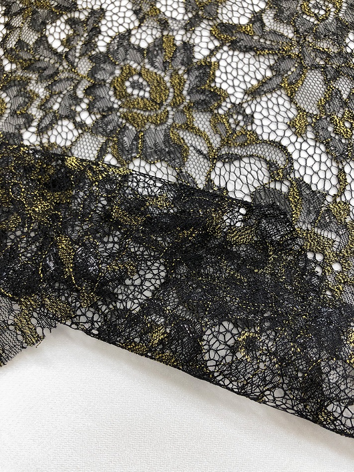 kimonotarou様 黒と金の花柄レース生地 kimonotarou様 黒と金の花柄レース生地 kimonotarou様 黒と金の花柄