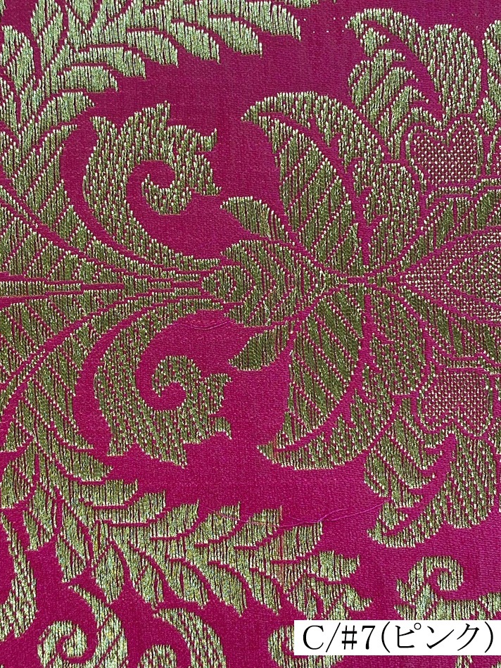 インドネシア　ジャガードシルク手描きバティック　レッド　グリーン インドネシア ジャガードシルク手描きバティック レッド グリーン