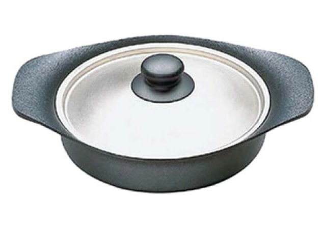 新品柳宗理 南部鉄器浅型鉄鍋 日本製 鉄蓋・ハンドル付 IH対応 Amazon｜柳宗理 Sori Yanagi シンプルなデザインと高い実用性を