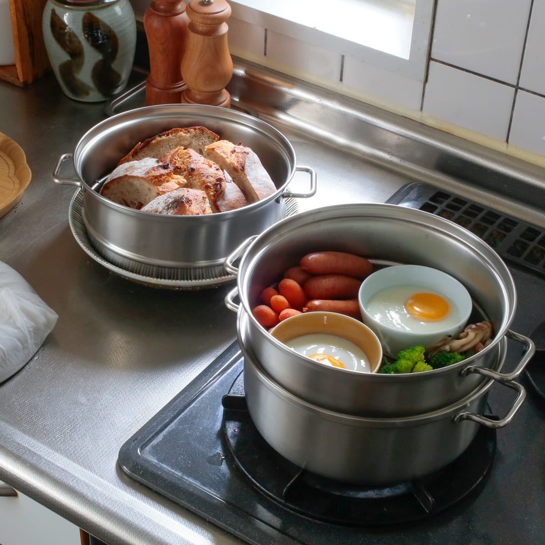 ほぼ未使用 懐石道具 木製古代朱塗 大徳寺 縁高重箱 十客揃 刻印有 共箱 ほぼ未使用 懐石道具 木製古代朱塗 大徳寺 縁高重箱 十客