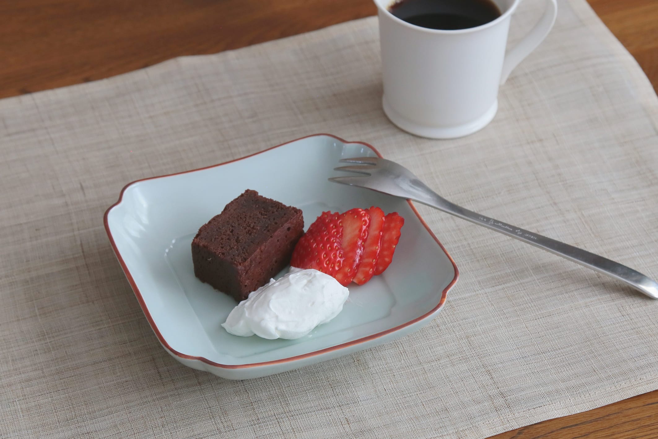 木瓜角皿 （東屋） | 平皿・プレート | cotogoto