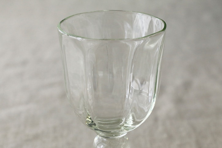 フランスアンティーク 吹きガラスのぽってり厚めのガラスコップ