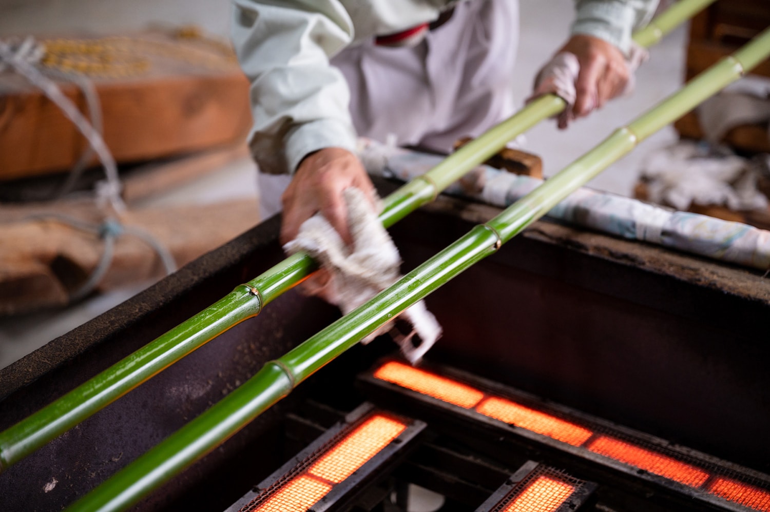 京都　清水銘竹　白竹　八角拭漆　箸 （箸蔵まつかん）