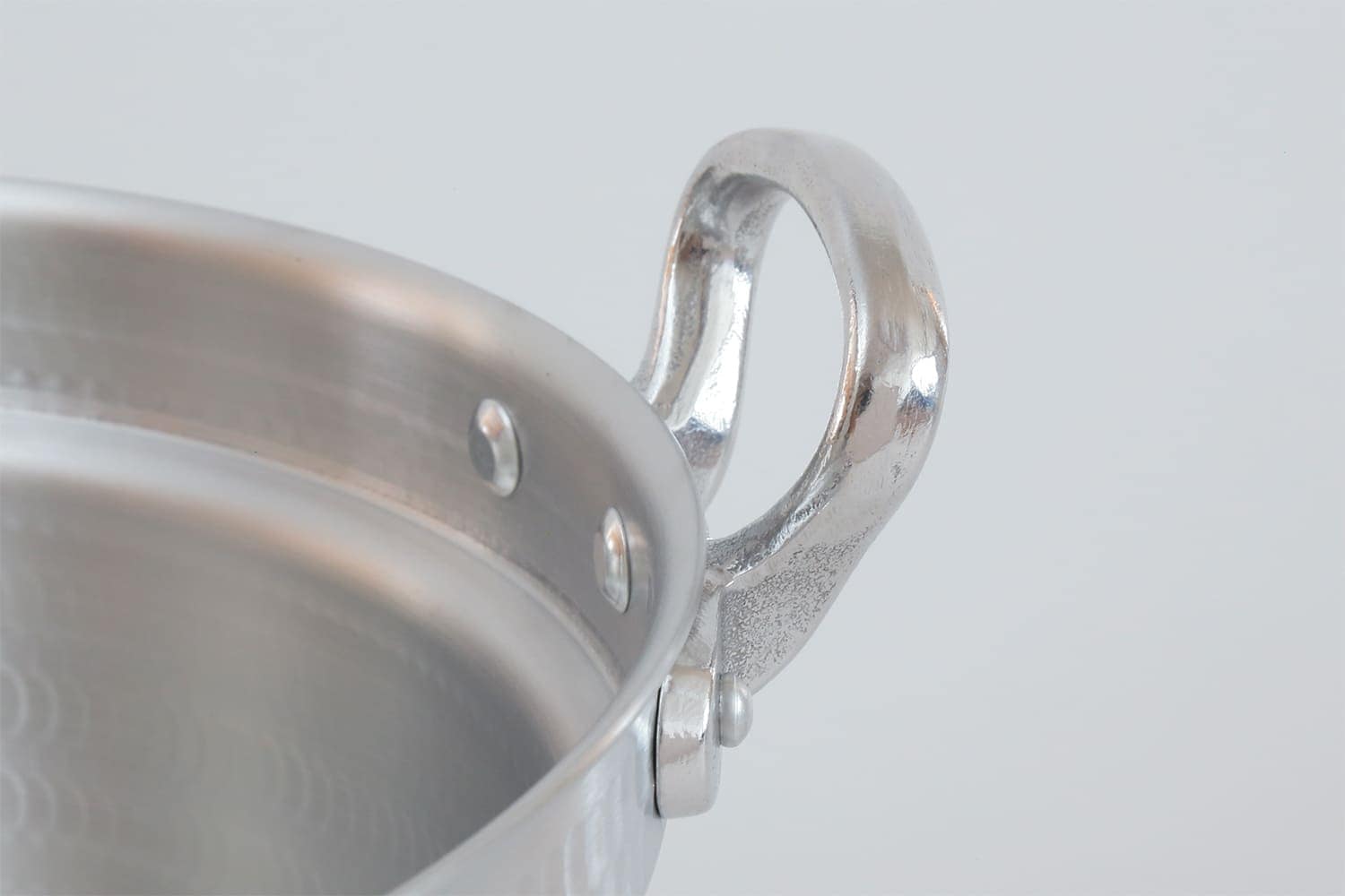 ruru☆mama＊引越し中断捨離＊です アルミ打ち出し鍋3個 ruru☆mama＊引越し中断捨離＊様専用です アルミ打ち出し鍋3