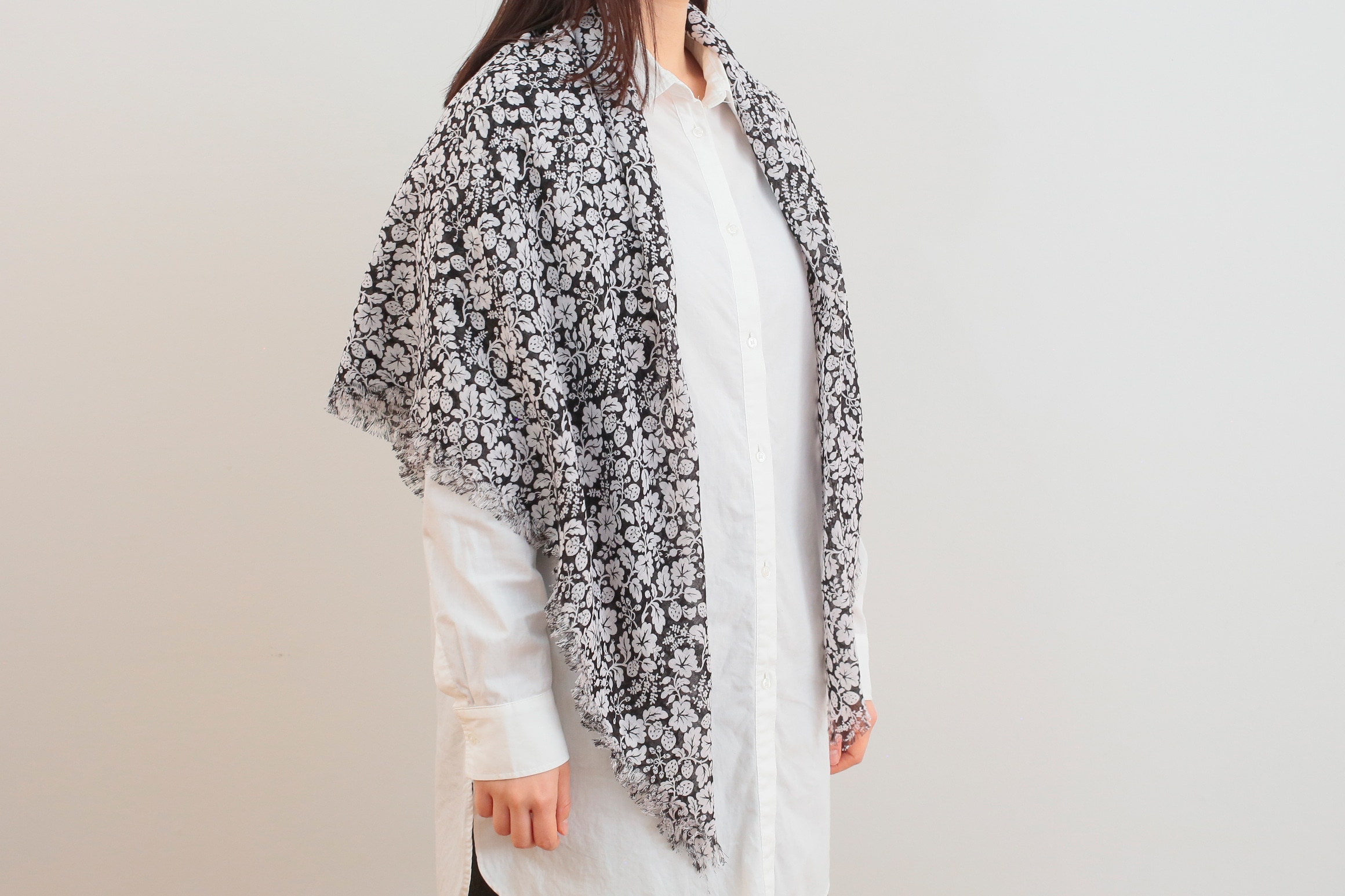 ワイルドベリーガーゼショール （オールドマンズテーラー）