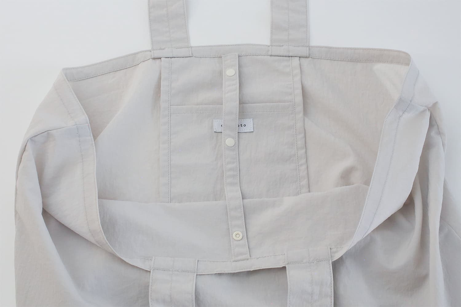 いつものバッグ （NIZYU KANO／にじゅうかのう×cotogoto）