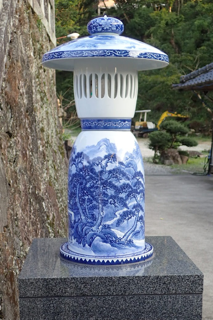 陶山神社の燈篭