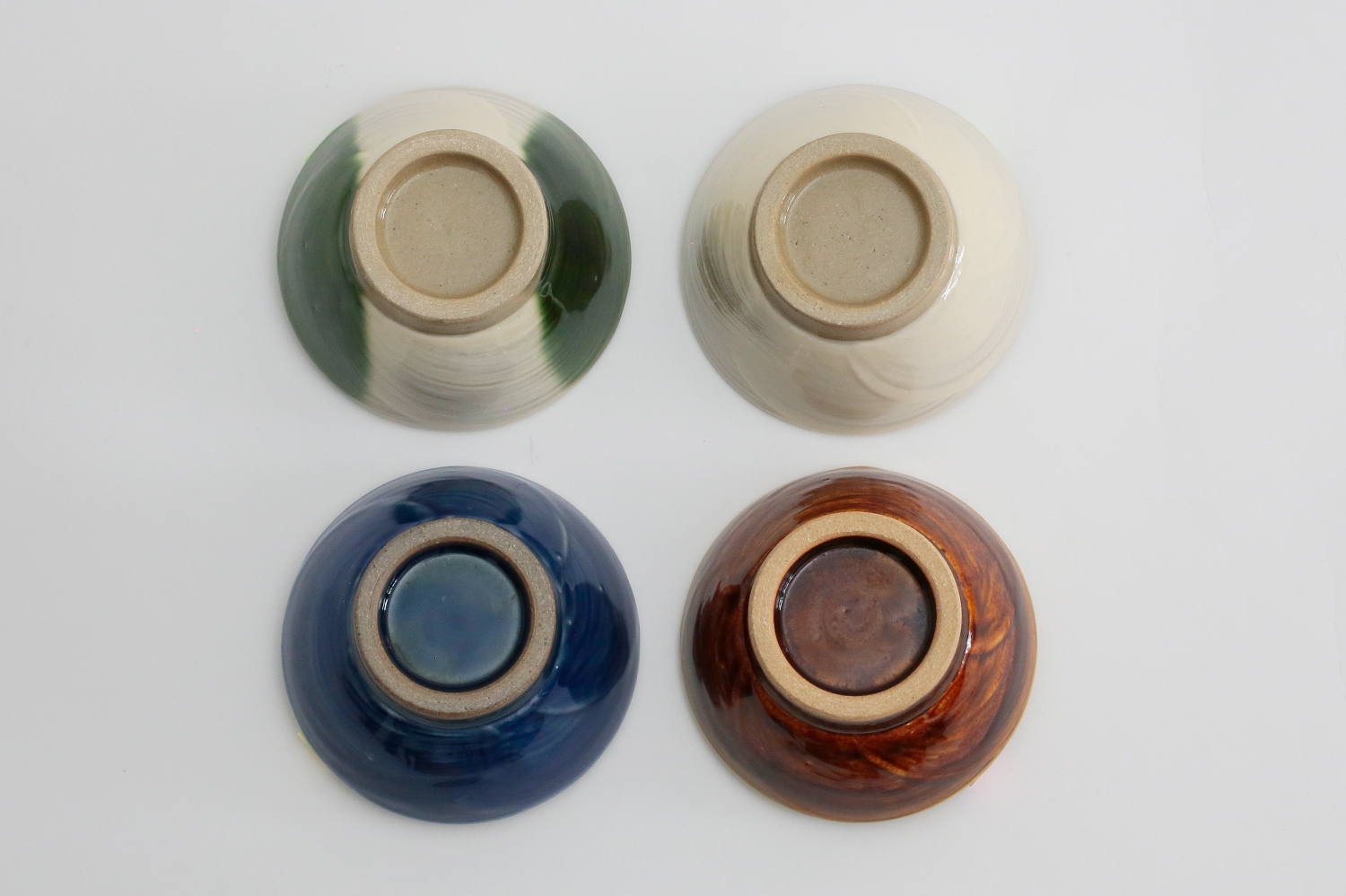 ご飯茶碗　小　牡丹刷毛（出西窯）