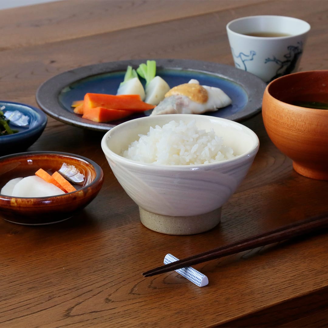 ご飯茶碗 小 牡丹刷毛目 （出西窯） | 飯わん・汁わん・どんぶり