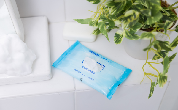 ノンアルコールで肌にやさしい成分配合