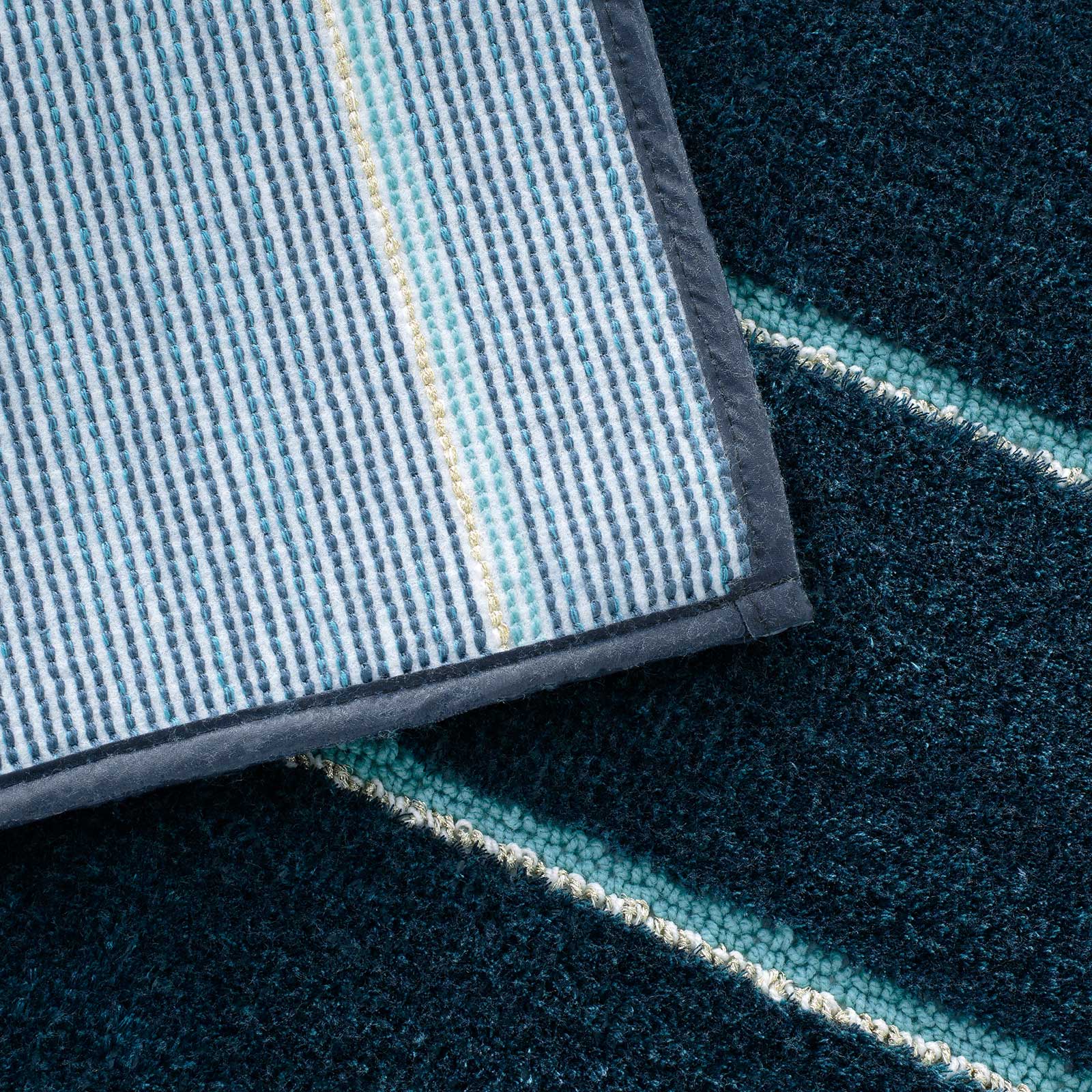 マット裏面画像