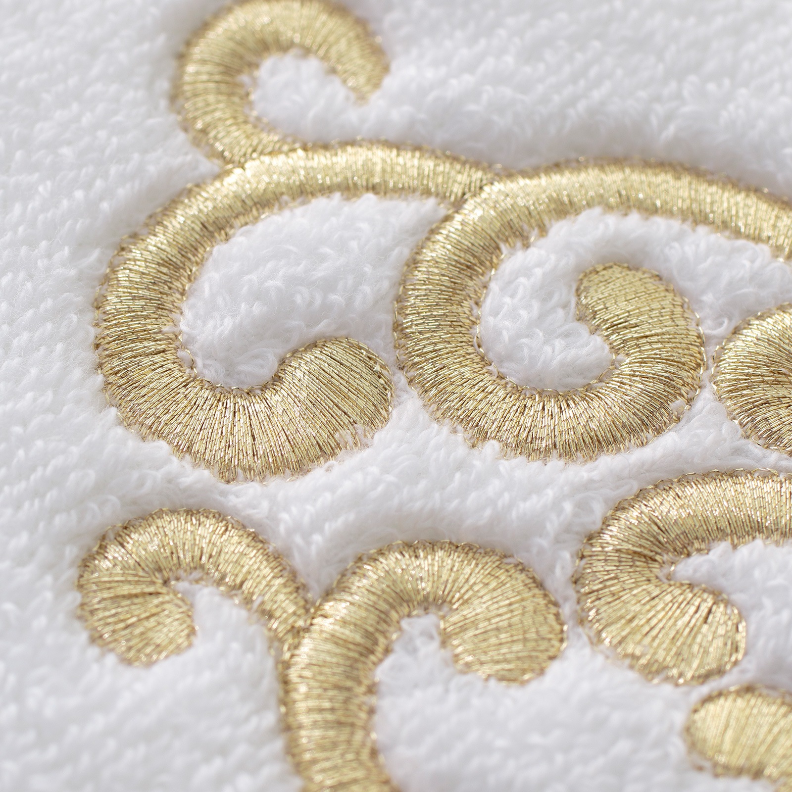 刺しゅう部分拡大画像