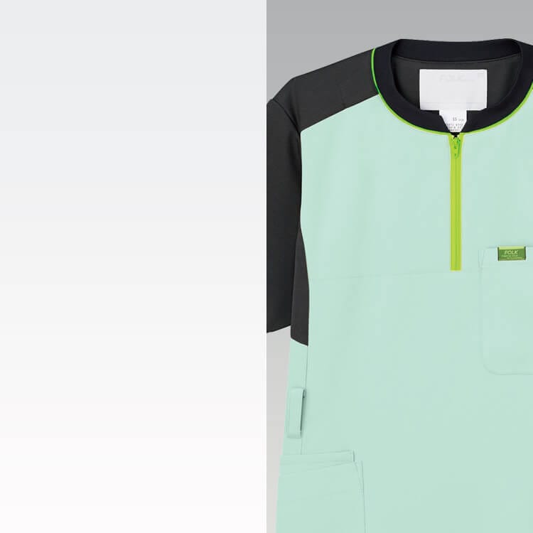 理学療法士 スクラブ