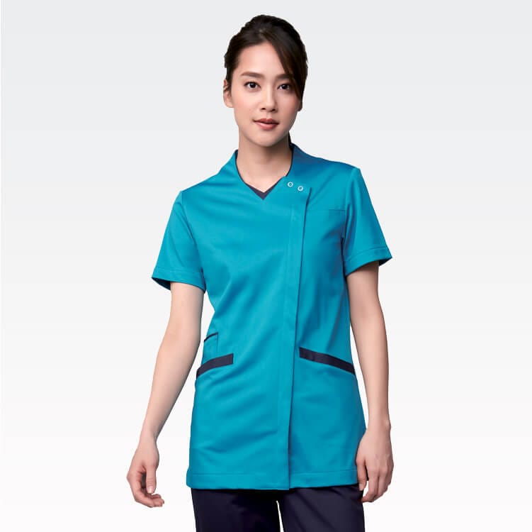 看護師スクラブ白衣