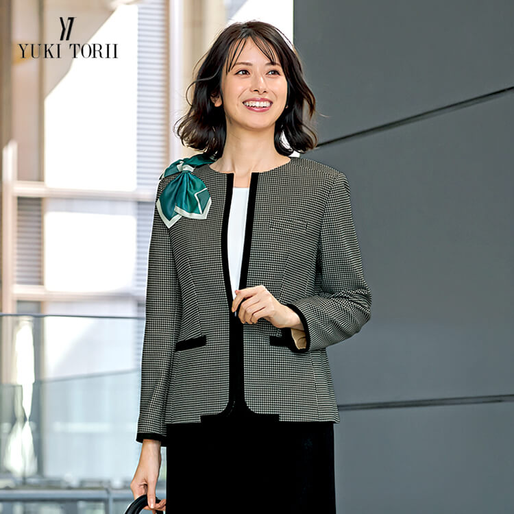 YT4931・事務服ジャケット・YUKI TORII・チェック柄・上品で端正な印象のレディースオフィスジャケット・eユニフォーム