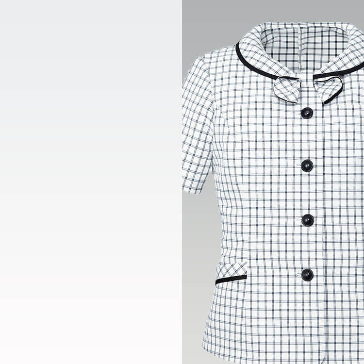 オーバーブラウス制服