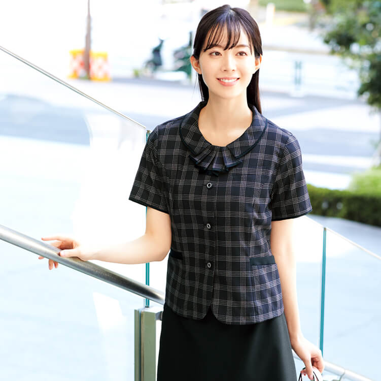 事務服オーバーブラウス
	