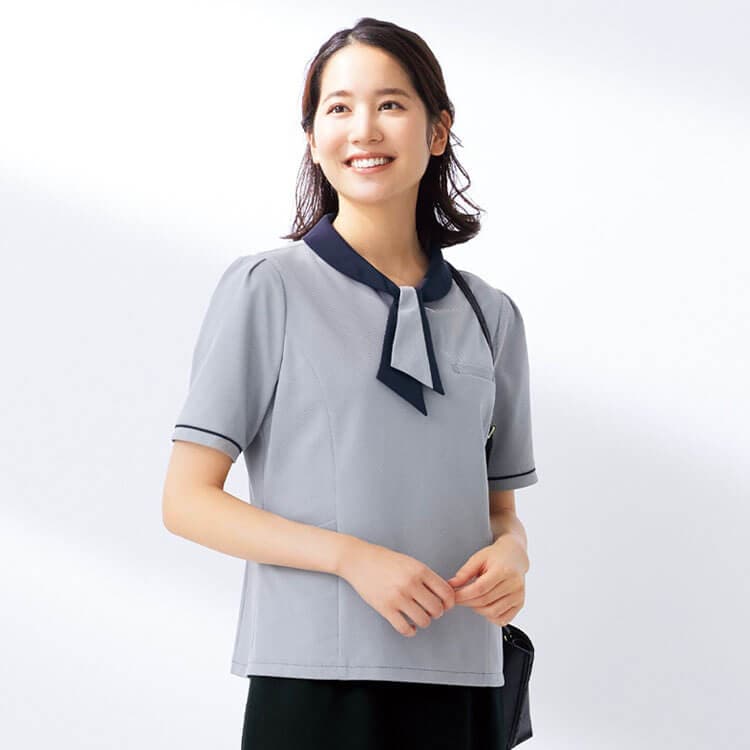事務員 ポロシャツ