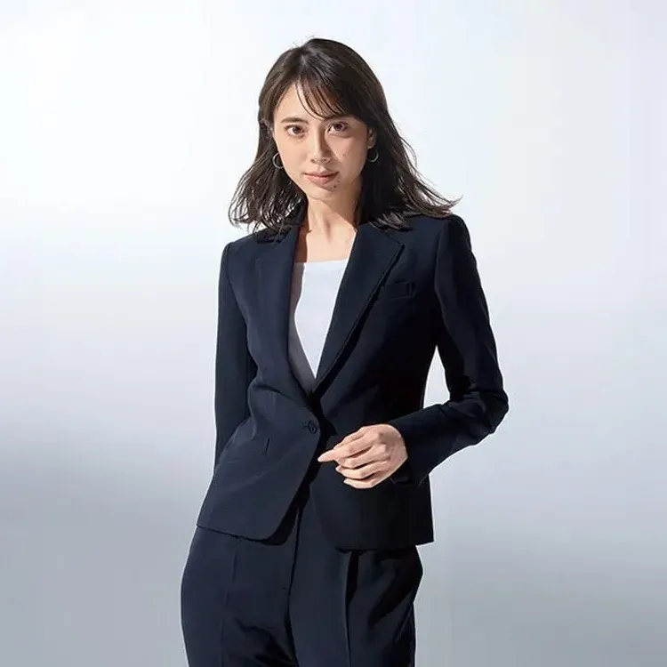 事務服ベスト｜大人可愛いアンジョアのオフィスベスト・ウール混素材