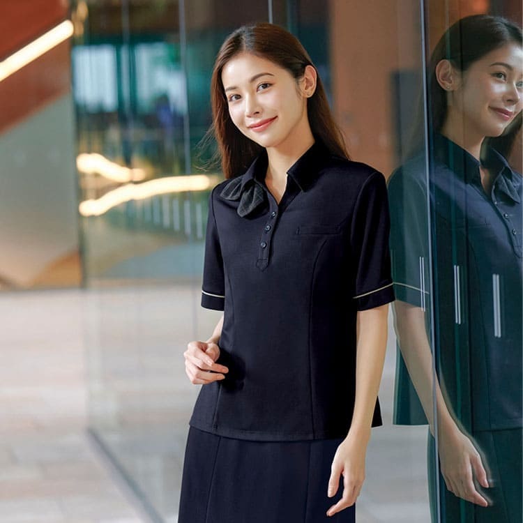 事務服 ポロシャツ 半袖 ESP1026 ENJOY（カーシーカシマ） チェック柄リボンが上品でかわいい印象。高通気サマーニットで涼しく、美しいシルエットを保つ接客制服 eユニフォーム