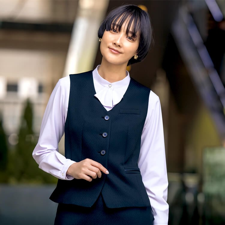 セロリー 0469 同素材ベスト ストレッチニットの事務服セットアップ対応
