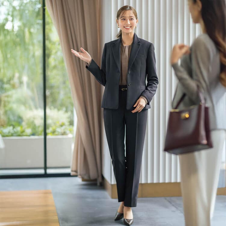 事務服テーパードパンツ｜ストレッチ×ミニチェック柄で上品に動きやすい オフィスユニフォーム【e-UNIFORM】