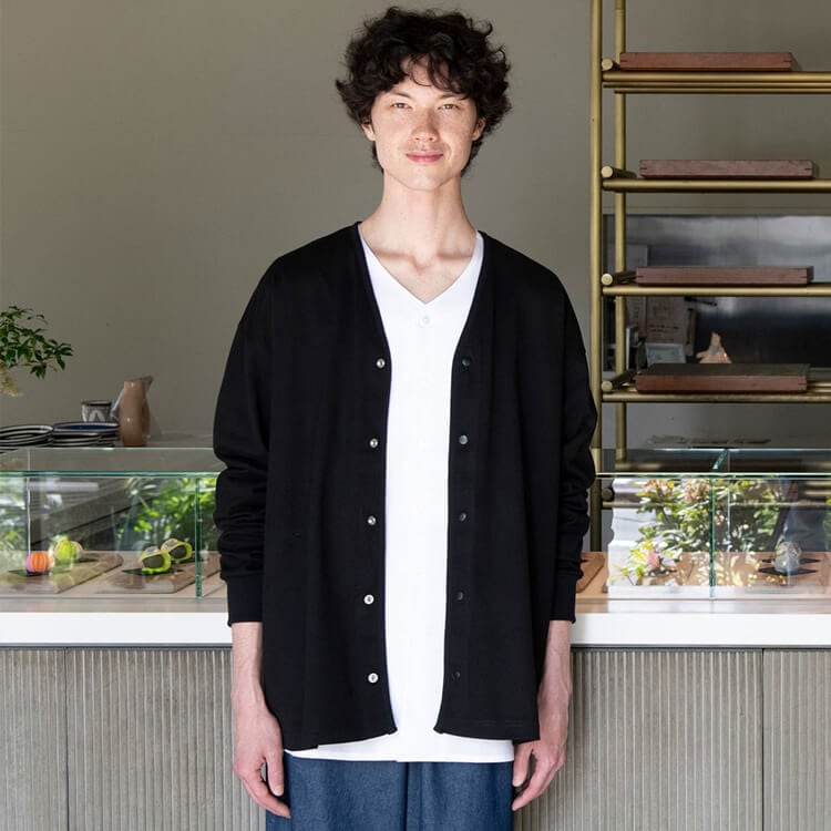 セブンユニフォーム QI7381 ニット カーディガン制服 男女兼用 レストラン制服