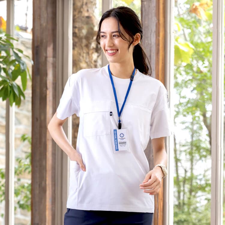 熱中症対策 介護士 Tシャツ｜コーコス G3187 2026年改正法対応 企業のBCP対策を支える保冷剤ポケット付き冷却ウェア ・ 介護現場の安全配慮義務を果たす最強の涼しいユニフォーム