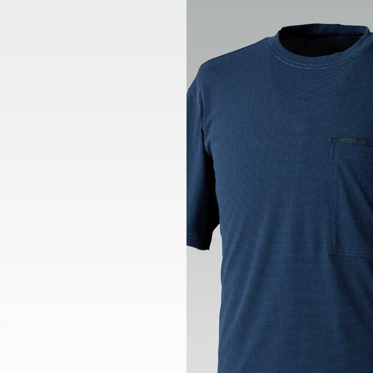 DRYドッツ素材で肌離れが良く高通気な春夏向け作業用Tシャツ。